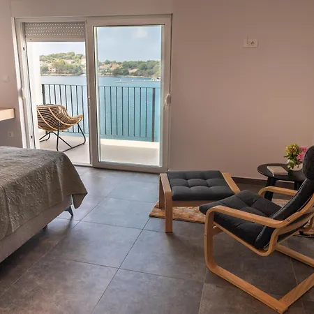 Apartmán New Seafront In Skrivena Luka
