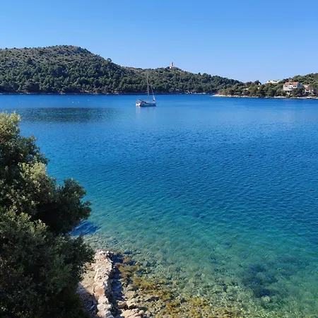 New Seafront In Apartmán Skrivena Luka